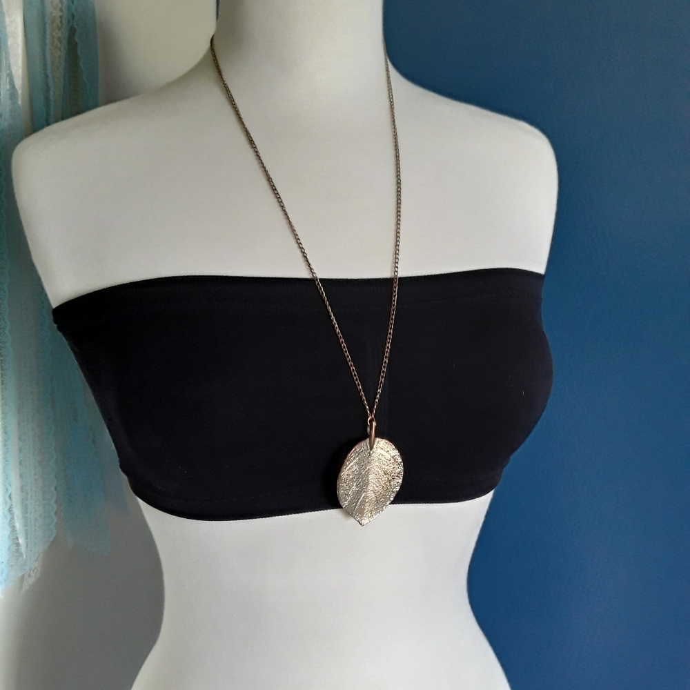 🔥Gold and copper tone leaf necklace